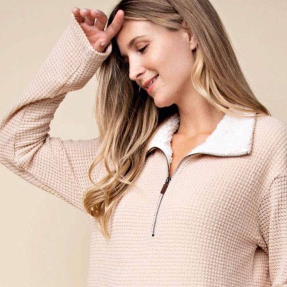 Pullover Sweatshirt - Picture 3 of 7